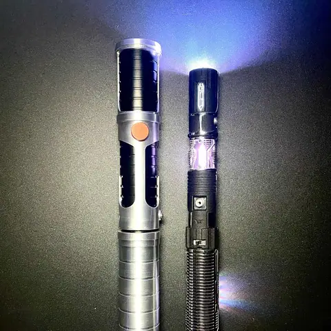 Quinlan Vos Lightsaber