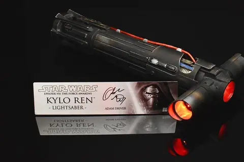 Kylo Ren Crossguard Lightsaber